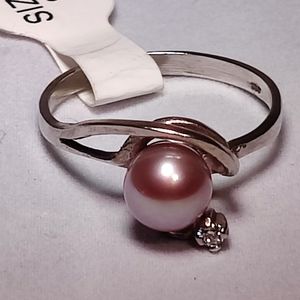 Vantel Pearls Journey Ring